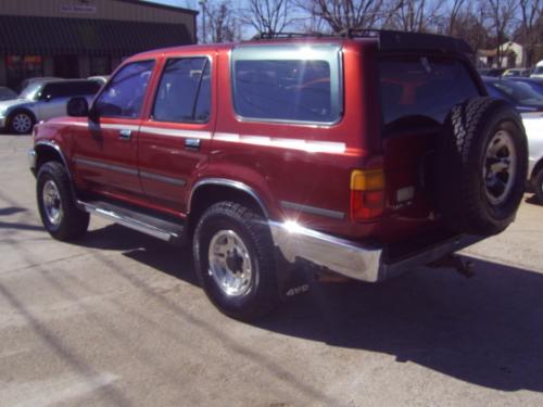Photo Image Gallery & Touchup Paint: Toyota 4runner in Medium Red Pearl  (3H4)  YEARS: 1990-1991