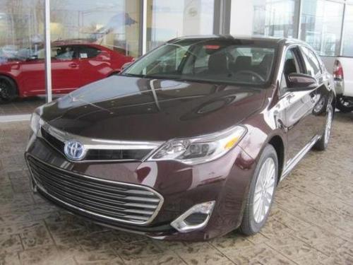 Photo Image Gallery & Touchup Paint: Toyota Avalon in Sizzling Crimson Mica  (3R0)  YEARS: 2013-2013