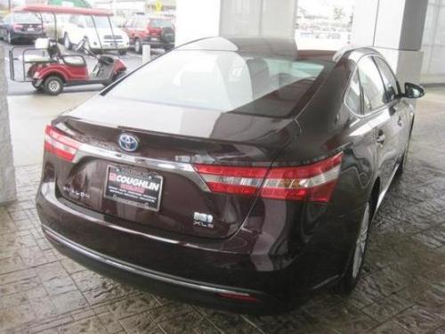 Photo Image Gallery & Touchup Paint: Toyota Avalon in Sizzling Crimson Mica  (3R0)  YEARS: 2013-2013
