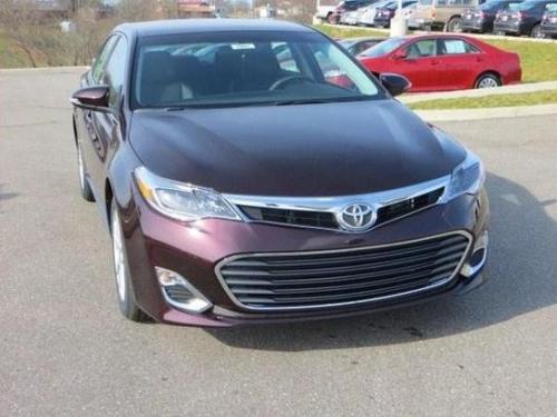 Photo Image Gallery & Touchup Paint: Toyota Avalon in Sizzling Crimson Mica  (3R0)  YEARS: 2013-2013