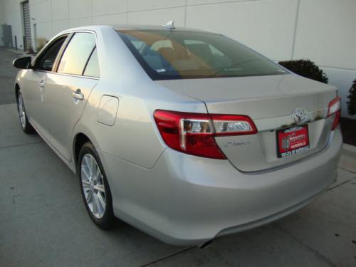 Photo Image Gallery & Touchup Paint: Toyota Camry in Classic Silver Metallic  (1F7)  YEARS: 2012-2013