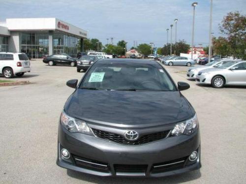 Photo Image Gallery & Touchup Paint: Toyota Camry in Magnetic Gray Metallic  (1G3)  YEARS: 2012-2013