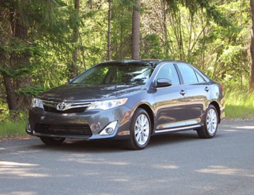 Photo Image Gallery & Touchup Paint: Toyota Camry in Magnetic Gray Metallic  (1G3)  YEARS: 2012-2013