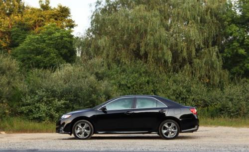 Photo Image Gallery & Touchup Paint: Toyota Camry in Attitude Black Metallic  (218)  YEARS: 2012-2013