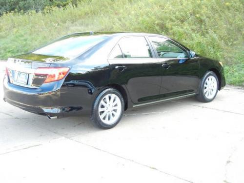 Photo Image Gallery & Touchup Paint: Toyota Camry in Attitude Black Metallic  (218)  YEARS: 2012-2013