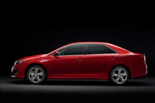 Photo Image Gallery & Touchup Paint: Toyota Camry in Barcelona Red Metallic  (3R3)  YEARS: 2012-2013