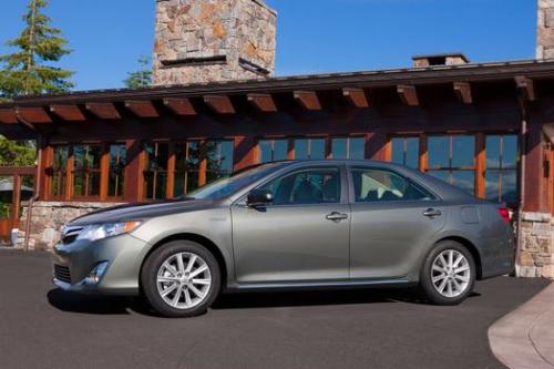 Photo Image Gallery & Touchup Paint: Toyota Camry in Cypress Pearl   (6T7)  YEARS: 2012-2013