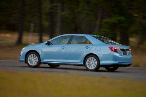 Photo Image Gallery & Touchup Paint: Toyota Camry in Clearwater Blue Metallic  (8W1)  YEARS: 2012-2013