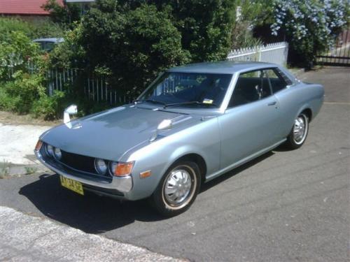 Photo Image Gallery & Touchup Paint: Toyota Celica in Silver Metallic   (119)  YEARS: 1973-1974