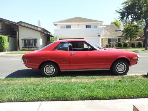 Photo Image Gallery & Touchup Paint: Toyota Celica in Scarlet Prominance   (301)  YEARS: 1971-1972