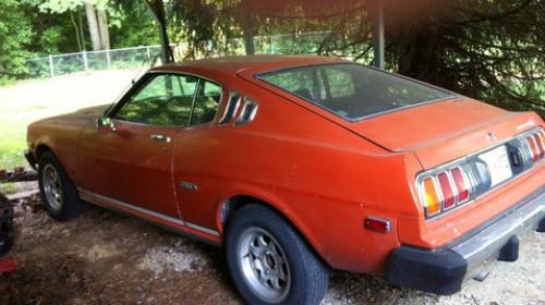 Photo Image Gallery & Touchup Paint: Toyota Celica in Red    (336)  YEARS: 1976-1977