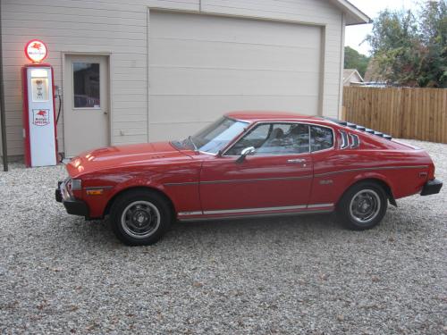 Photo Image Gallery & Touchup Paint: Toyota Celica in Red    (336)  YEARS: 1976-1977