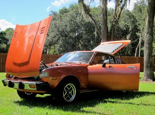 Photo Image Gallery & Touchup Paint: Toyota Celica in Orange Metallic   (337)  YEARS: 1975-1977