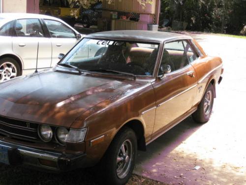 Photo Image Gallery & Touchup Paint: Toyota Celica in Copper Metallic   (338)  YEARS: 1975-1975