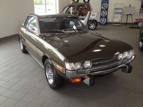 Photo Image Gallery & Touchup Paint: Toyota Celica in Brown Metallic   (421)  YEARS: 1974-1974