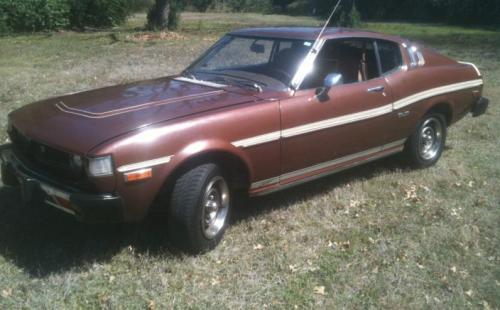 Photo Image Gallery & Touchup Paint: Toyota Celica in Copper Metallic   (474)  YEARS: 1977-1977