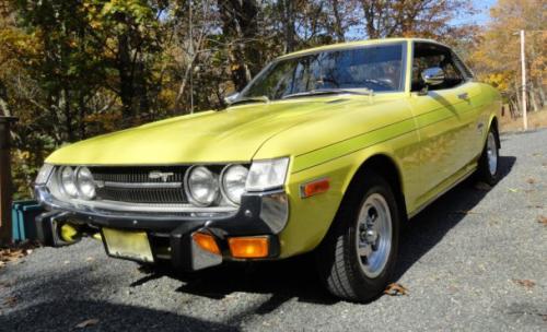 Photo Image Gallery & Touchup Paint: Toyota Celica in Yellow    (522)  YEARS: 1973-1975