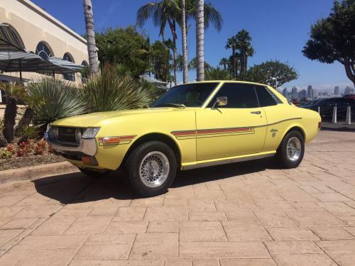 Photo Image Gallery & Touchup Paint: Toyota Celica in Yellow    (522)  YEARS: 1973-1975