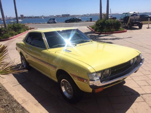 Photo Image Gallery & Touchup Paint: Toyota Celica in Yellow    (522)  YEARS: 1973-1975