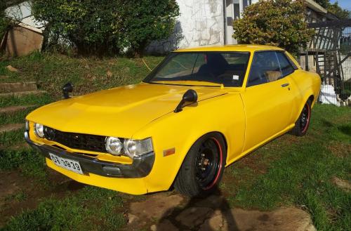 Photo Image Gallery & Touchup Paint: Toyota Celica in Pure Yellow   (534)  YEARS: 1977-1977