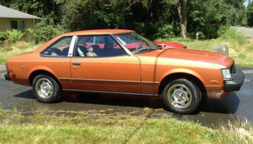 Photo Image Gallery & Touchup Paint: Toyota Celica in Orange Metallic   (393)  YEARS: 1980-1981