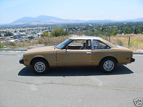 Photo Image Gallery & Touchup Paint: Toyota Celica in Gold Metallic   (472)  YEARS: 1978-1979