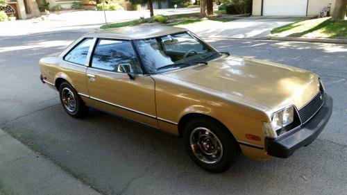 Photo Image Gallery & Touchup Paint: Toyota Celica in Gold Metallic   (472)  YEARS: 1978-1979