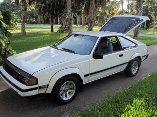 Photo Image Gallery & Touchup Paint: Toyota Celica in White    (035)  YEARS: 1984-1984