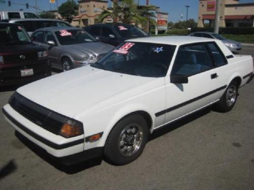 Photo Image Gallery & Touchup Paint: Toyota Celica in White    (041)  YEARS: 1985-1985