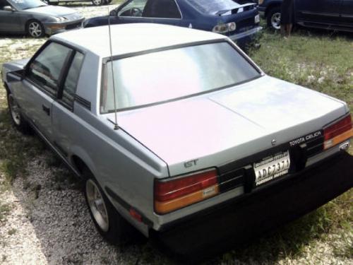Photo Image Gallery & Touchup Paint: Toyota Celica in Silver Metallic   (137)  YEARS: 1984-1984