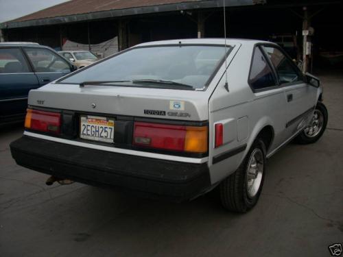Photo Image Gallery & Touchup Paint: Toyota Celica in Silver Metallic   (137)  YEARS: 1984-1984