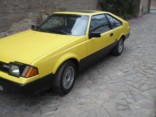 Photo Image Gallery & Touchup Paint: Toyota Celica in Yellow Black   (2A1)  YEARS: 1982-1982