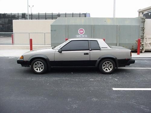 Photo Image Gallery & Touchup Paint: Toyota Celica in Gray Black   (2C5)  YEARS: 1982-1983