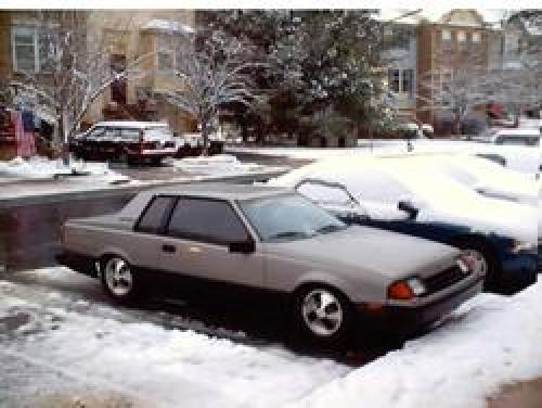 Photo Image Gallery & Touchup Paint: Toyota Celica in Gray Black   (2C5)  YEARS: 1982-1983