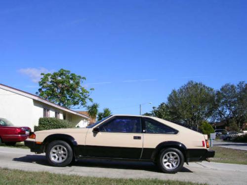 Photo Image Gallery & Touchup Paint: Toyota Celica in Light Beige   (4A8)  YEARS: 1982-1982