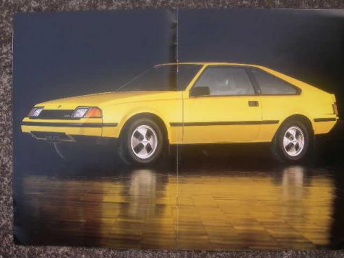 Photo Image Gallery & Touchup Paint: Toyota Celica in Yellow    (541)  YEARS: 1982-1982