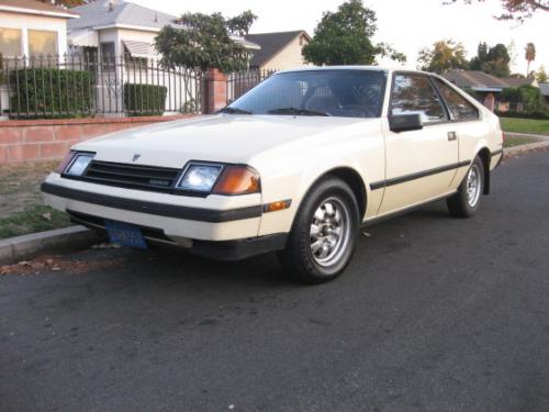 Photo Image Gallery & Touchup Paint: Toyota Celica in Creme    (557)  YEARS: 1983-1983