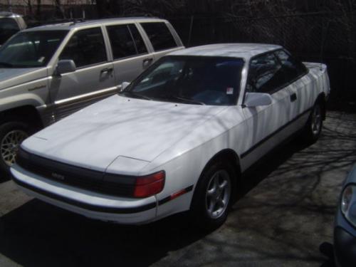 Photo Image Gallery & Touchup Paint: Toyota Celica in Super White   (040)  YEARS: 1987-1989
