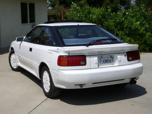 Photo Image Gallery & Touchup Paint: Toyota Celica in Super White   (040)  YEARS: 1987-1989