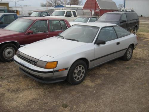 Photo Image Gallery & Touchup Paint: Toyota Celica in Silver Metallic   (148)  YEARS: 1986-1986