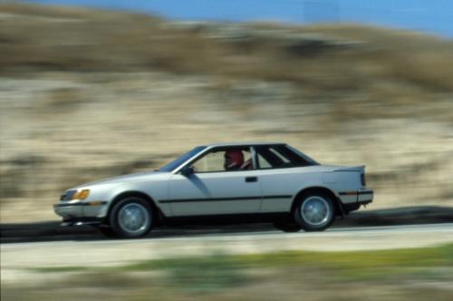 Photo Image Gallery & Touchup Paint: Toyota Celica in Silver Metallic   (148)  YEARS: 1986-1986