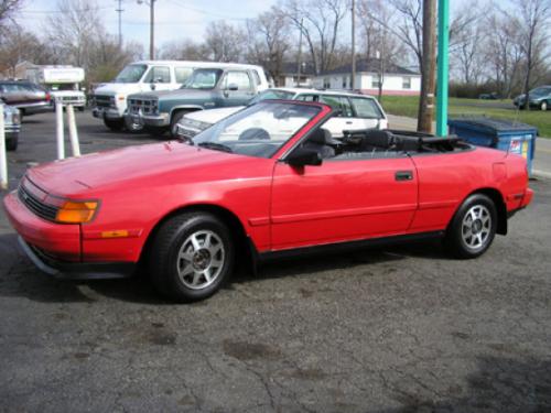 Photo Image Gallery & Touchup Paint: Toyota Celica in Super Red   (3E5)  YEARS: 1986-1989