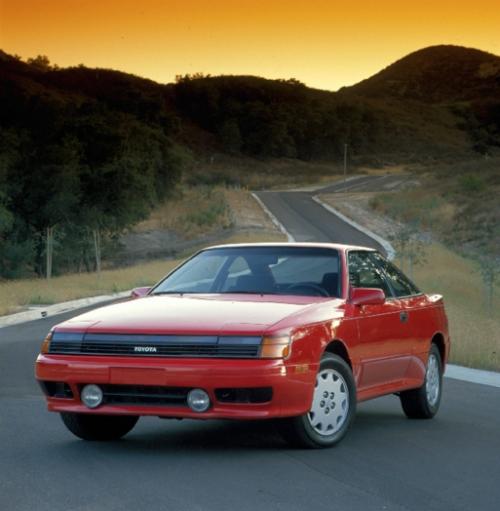 Photo Image Gallery & Touchup Paint: Toyota Celica in Super Red   (3E5)  YEARS: 1986-1989