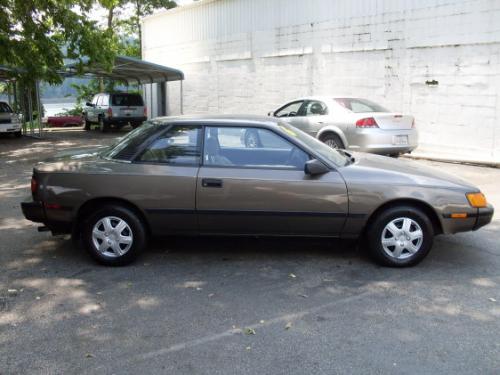 Photo Image Gallery & Touchup Paint: Toyota Celica in Brown Metallic   (4G3)  YEARS: 1986-1986