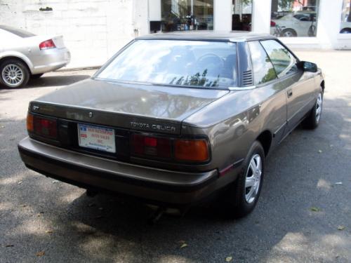 Photo Image Gallery & Touchup Paint: Toyota Celica in Brown Metallic   (4G3)  YEARS: 1986-1986