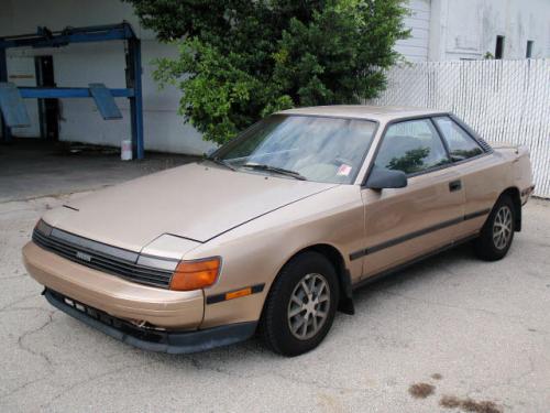 Photo Image Gallery & Touchup Paint: Toyota Celica in Beige Metallic   (4H6)  YEARS: 1988-1988