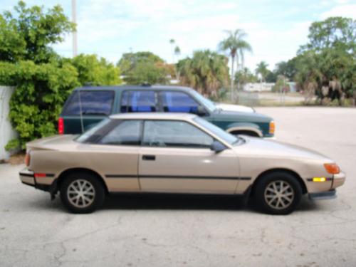 Photo Image Gallery & Touchup Paint: Toyota Celica in Beige Metallic   (4H6)  YEARS: 1988-1988