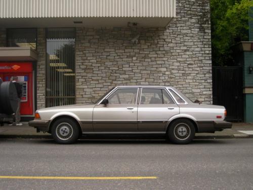 Photo Image Gallery & Touchup Paint: Toyota Cressida in Brown Ltbeige   (2R2)  YEARS: 1984-1984