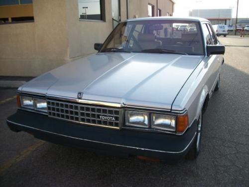 Photo Image Gallery & Touchup Paint: Toyota Cressida in Light Beige Metallic  (4D2)  YEARS: 1984-1984