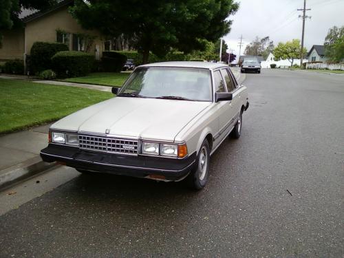 Photo Image Gallery & Touchup Paint: Toyota Cressida in Light Beige Metallic  (4D2)  YEARS: 1984-1984